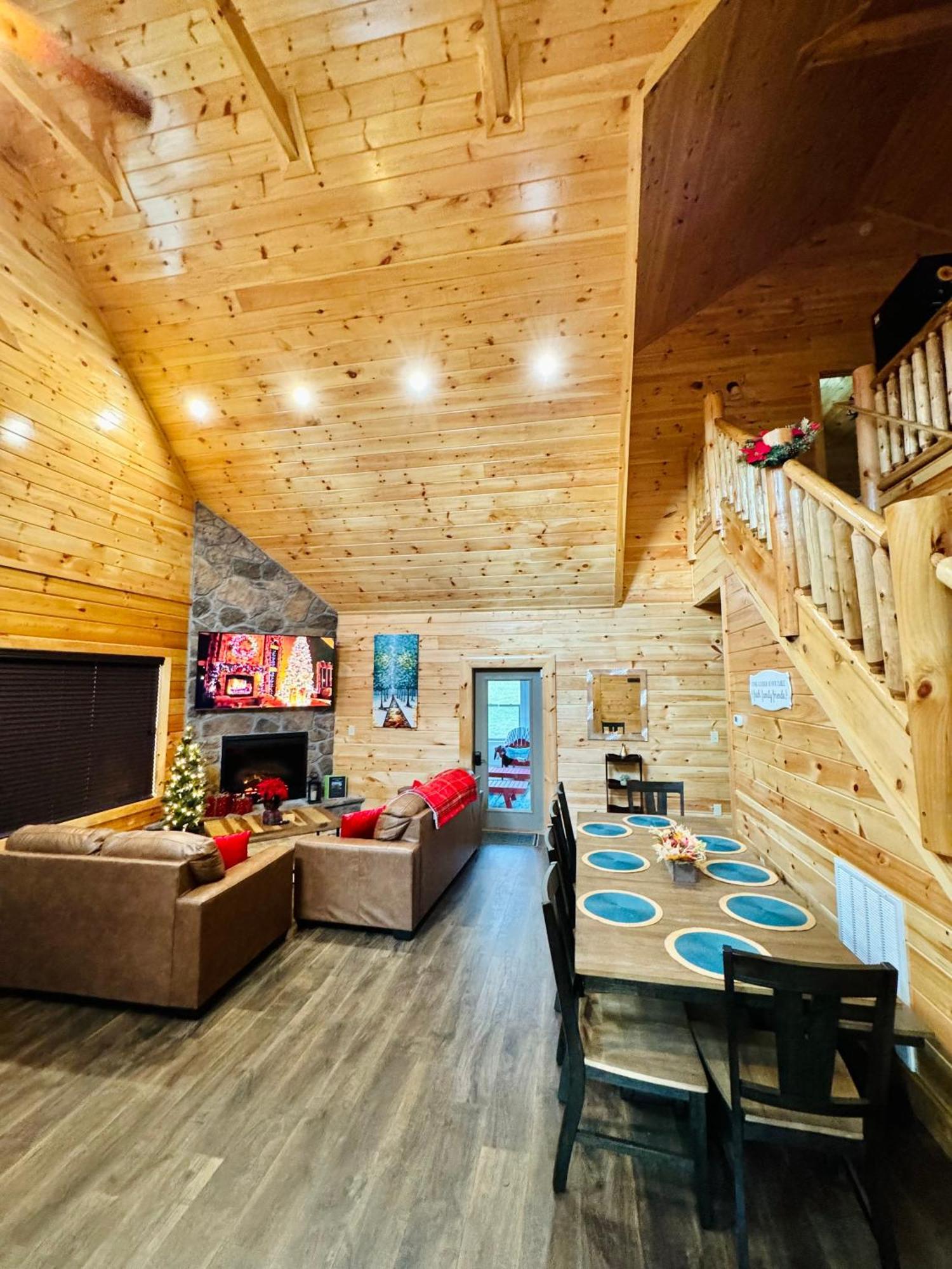 New! Indoor Pool/Ps 5/Hot Tub/Parkway Villa Pigeon Forge Exterior photo